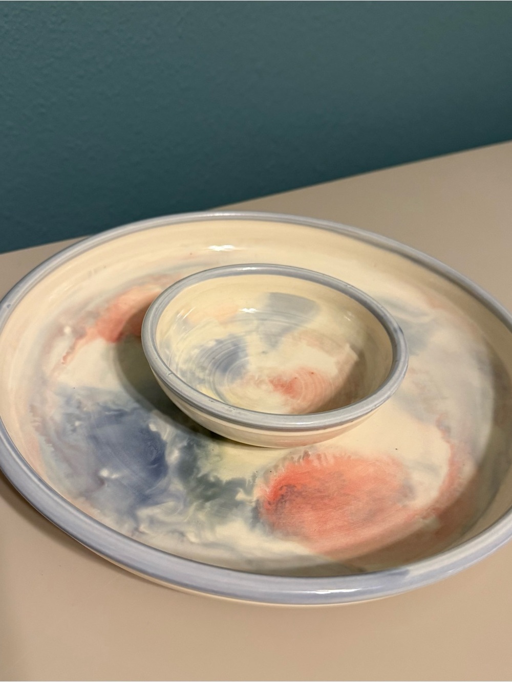 Vintage Signed L Colorful Abstract Pastel Glazed Art Pottery Serving Bowl Set